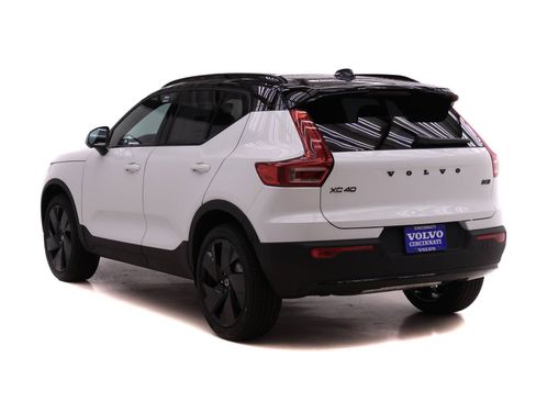 New 2026 Volvo XC40 B5 Ultra w/ Protection Package Premier AWD/4WD image 5