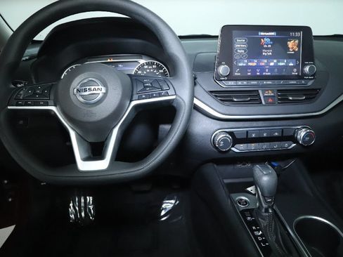 Used 2022 Nissan Altima 2.5 SV AWD/4WD image 28