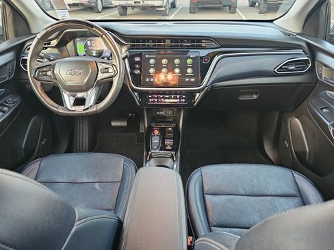 Certified 2023 Chevrolet Bolt EUV Premier w/ Sun & Sound Package image 20