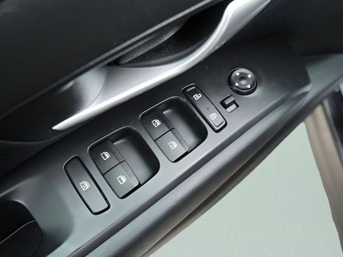 Certified 2024 Hyundai Santa Cruz SEL FWD image 18