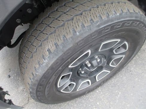Used 2024 Ford F250 Platinum AWD/4WD image 16