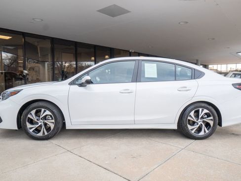 Certified 2025 Subaru Legacy Premium w/ Popular Package #1A image 4