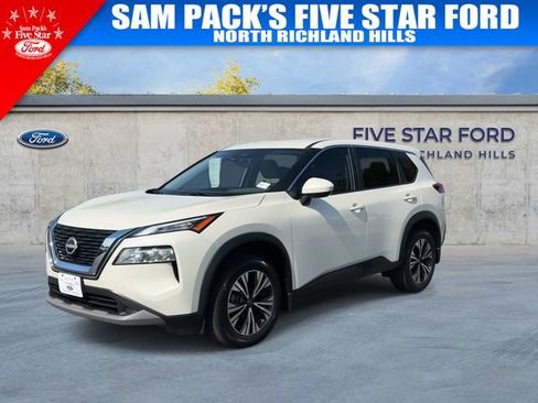 Used 2023 Nissan Rogue SV FWD image 4