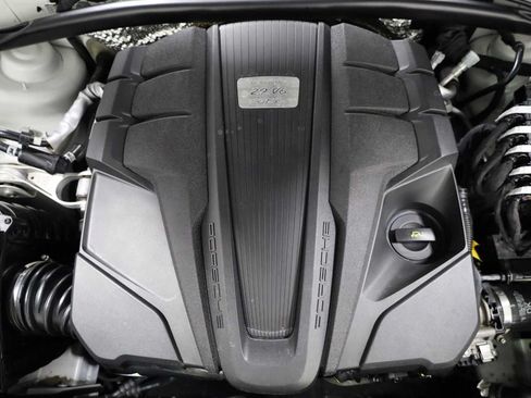 Certified 2023 Porsche Macan GTS AWD/4WD image 41