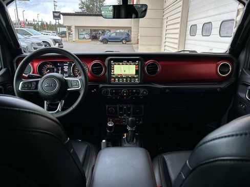 Used 2023 Jeep Wrangler Unlimited Rubicon image 17