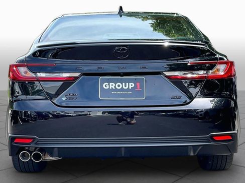 Used 2025 Toyota Camry SE w/ Convenience Package AWD/4WD image 4