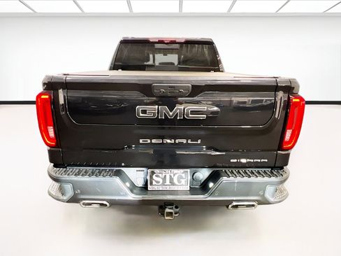 Used 2020 GMC Sierra 1500 Denali w/ Denali Ultimate Package AWD/4WD image 5