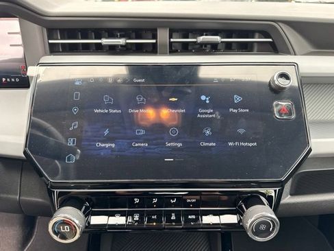 New 2027 Chevrolet Bolt LT FWD image 21
