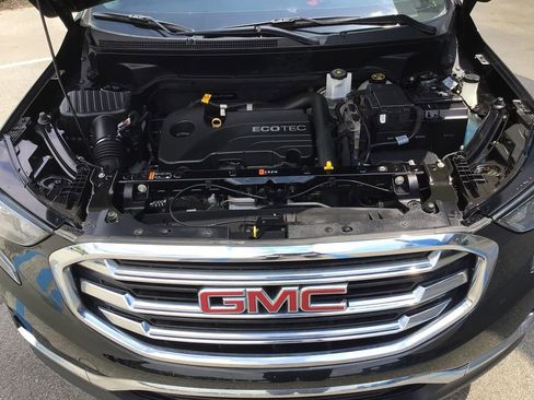 Used 2020 GMC Terrain SLT w/ Preferred Package AWD/4WD image 38