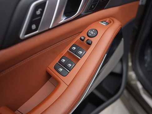 Used 2025 BMW X5 xDrive40i image 12