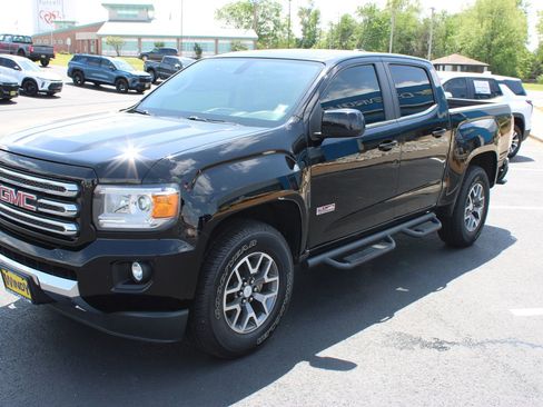 Used 2016 GMC Canyon SLE w/ All Terrain Adventure Package image 4