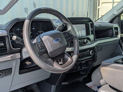 Used 2022 Ford F150 XL w/ Equipment Group 101A High RWD image 17