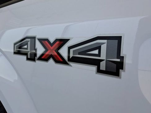 Used 2019 Ford F150 XLT w/ Equipment Group 302A Luxury AWD/4WD image 27