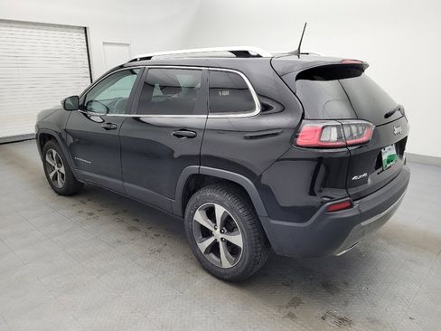 Used 2019 Jeep Cherokee Limited image 3