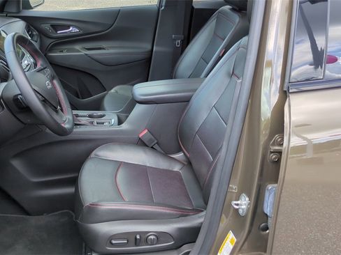 Used 2024 Chevrolet Equinox RS w/ RS Leather Package image 10