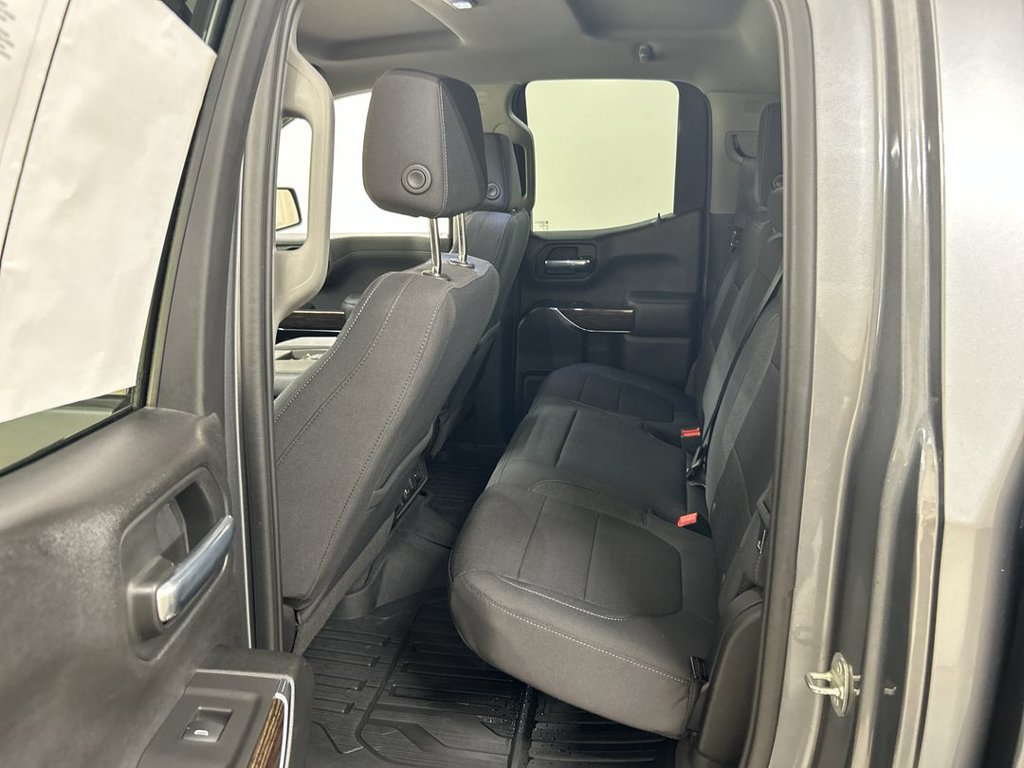 Used 2021 GMC Sierra 1500 SLE AWD/4WD image 19