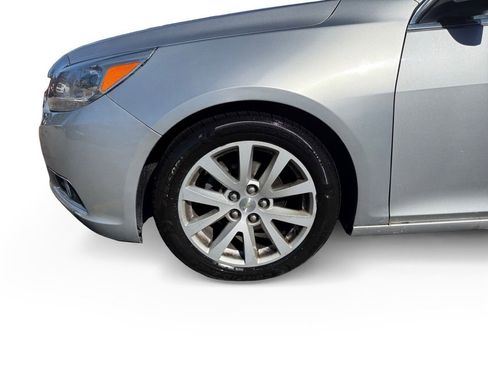 Used 2014 Chevrolet Malibu LT image 9