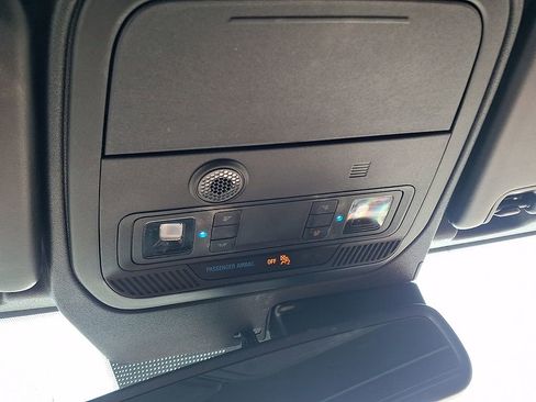 Certified 2024 Ford Bronco Outer Banks AWD/4WD image 27