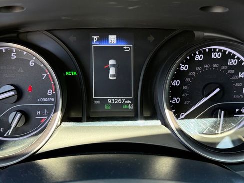 Certified 2023 Toyota Camry SE w/ Convenience Package FWD image 25