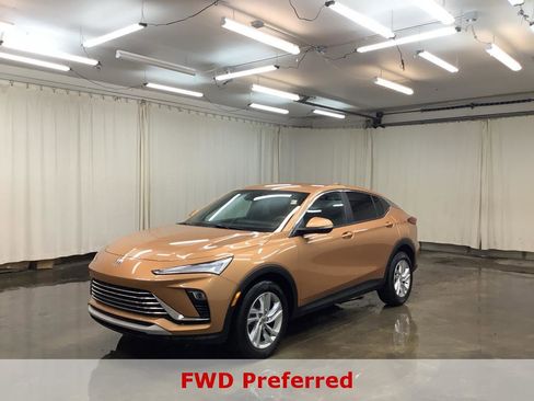 Used 2024 Buick Envista Preferred w/ Convenience II Package image 1