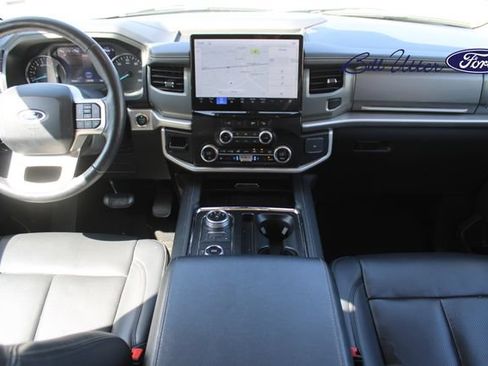 Used 2024 Ford Expedition Max XLT AWD/4WD image 16