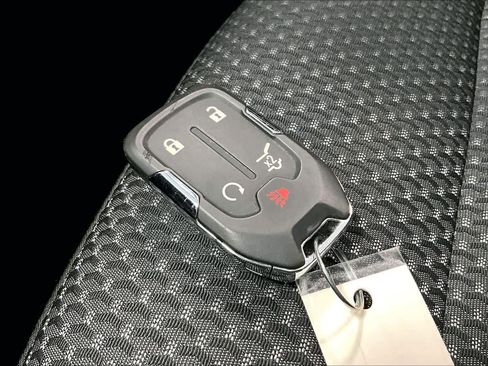 Used 2023 GMC Acadia SLE w/ Driver Convenience Package image 17