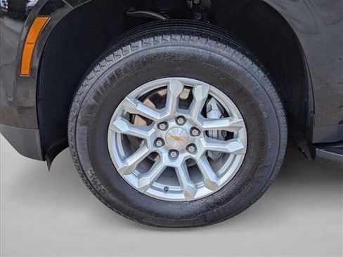 Used 2025 Chevrolet Tahoe LT AWD/4WD image 24