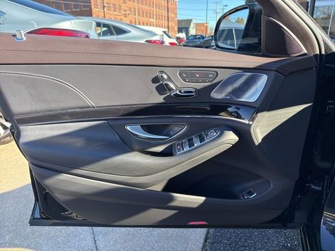 Certified 2020 Mercedes-Benz S 560 4MATIC Sedan image 14