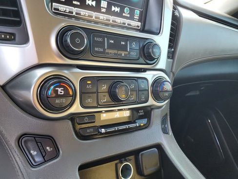 Used 2018 Chevrolet Tahoe LT image 23