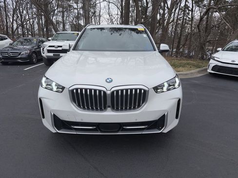 Used 2024 BMW X5 xDrive40i image 2