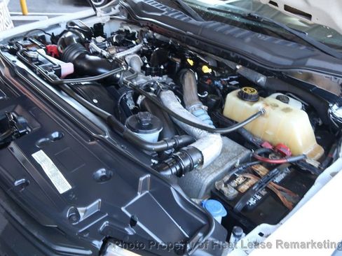 Used 2018 Ford F550 F550SD 2WD Reg Cab 10' Dump be image 33