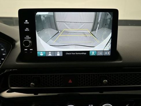 Used 2024 Honda Civic Touring image 9