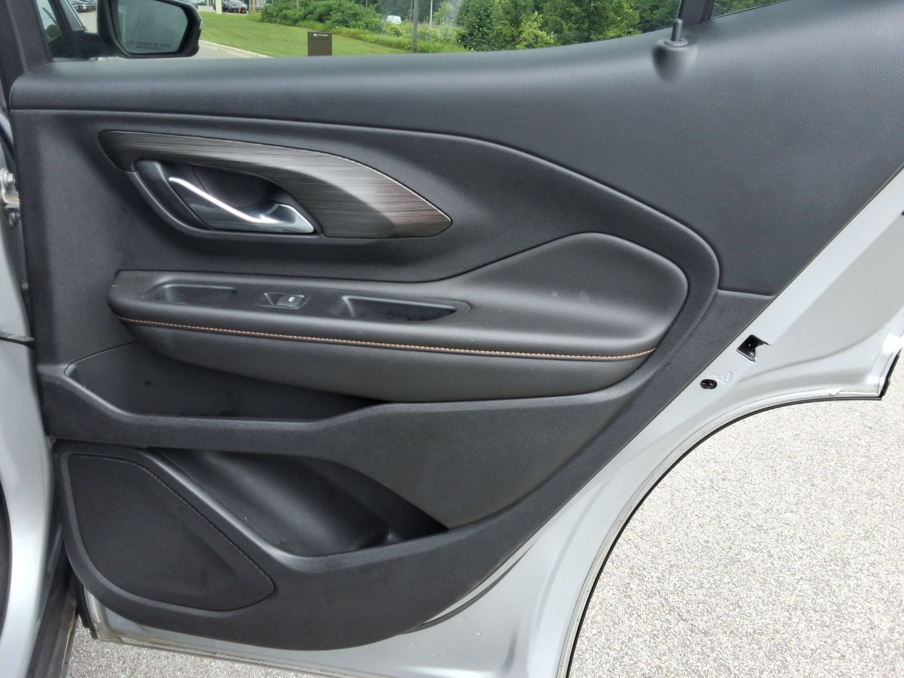 Used 2020 GMC Terrain SLT FWD image 24