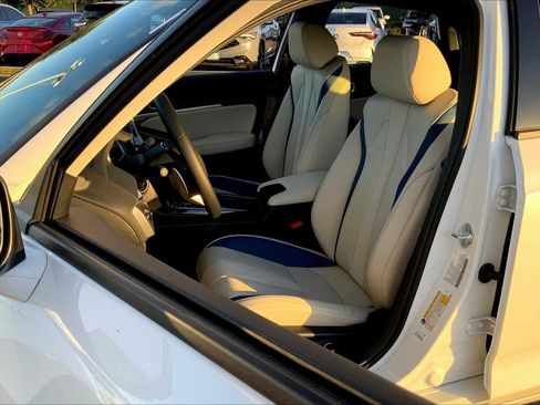 New 2026 Acura Integra A-Spec FWD image 9