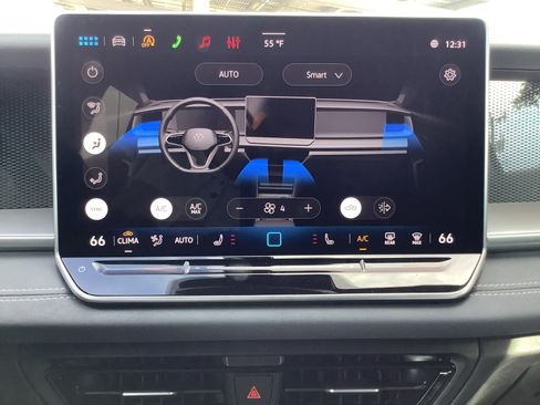 New 2026 Volkswagen Tiguan SE R-Line FWD image 18