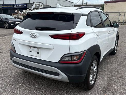 Used 2022 Hyundai Kona SEL w/ Convenience Package image 3