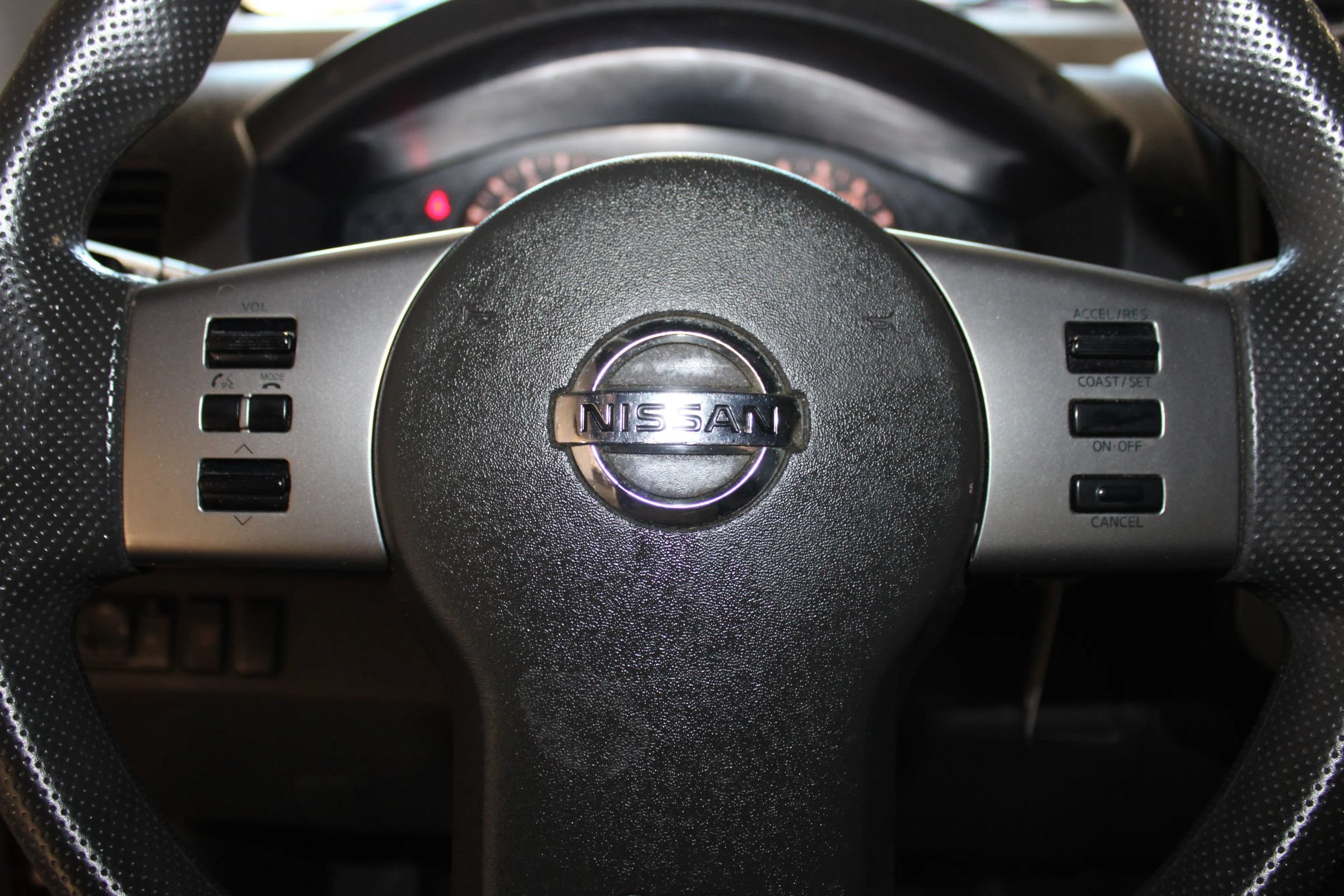 Used 2012 Nissan Frontier SV w/ SV Premium Utility Pkg RWD image 18