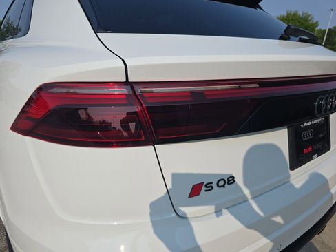 New 2025 Audi SQ8 Premium Plus image 33