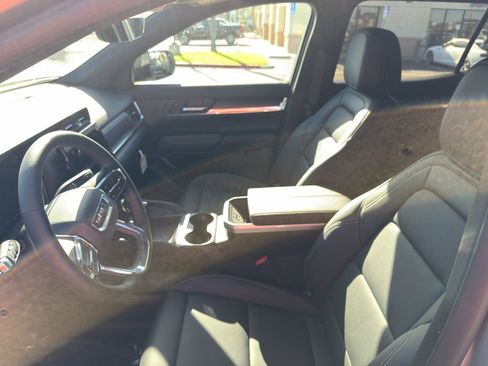 New 2026 GMC Terrain Elevation w/ Elevation Premium Package image 14