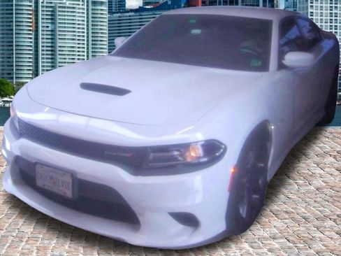 Used 2019 Dodge Charger R/T RWD image 1