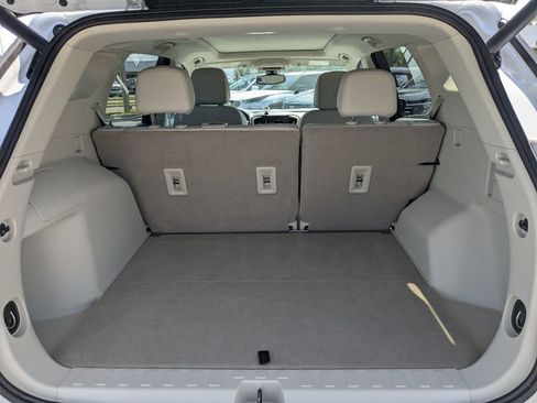 Certified 2022 GMC Terrain Denali AWD/4WD image 12