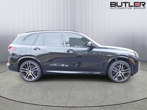 Used 2025 BMW X5 sDrive40i w/ M Sport Package RWD image 8