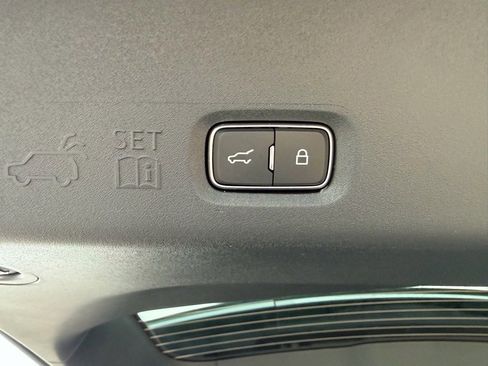 New 2025 Lincoln Navigator L Reserve w/ Jet Appearance Package image 19