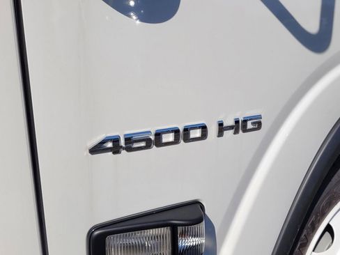 New 2025 Chevrolet Low Cab Forward image 11