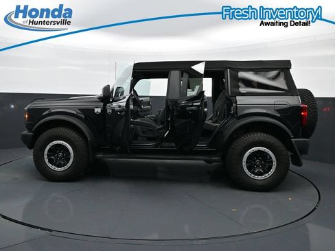 Used 2023 Ford Bronco Big Bend w/ Sasquatch Package AWD/4WD image 46