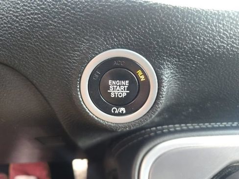 Certified 2021 Dodge Challenger R/T Scat Pack RWD image 18