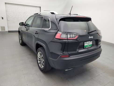 Used 2021 Jeep Cherokee Latitude Lux FWD image 5