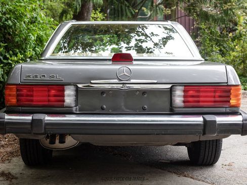 Used 1987 Mercedes-Benz 560 SL image 7