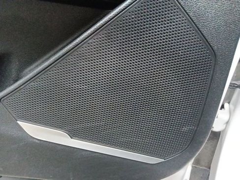 Used 2023 Kia Sportage EX image 13