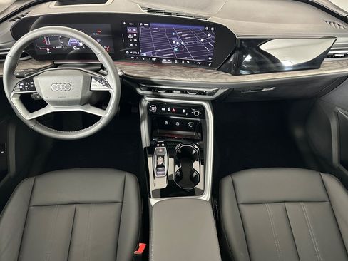 New 2025 Audi Q5 Premium Plus image 12
